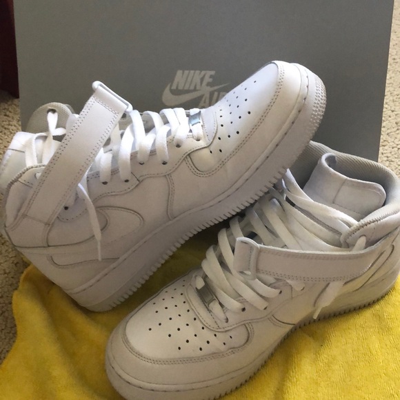 nike air force 1 mid nere nike air force 1 mid nere
